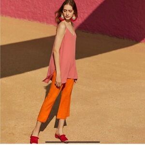 Maeve merit tunic top Women’s size 6 **flaw**
Rose spaghetti strap silk blouse